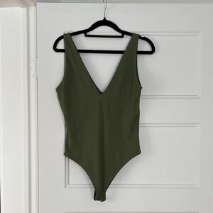 Babaton Contour Olive Green bodysuit